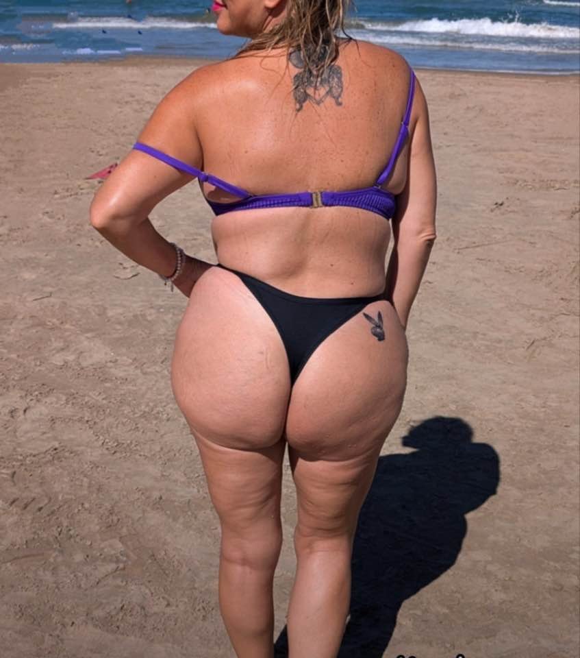 Cuck loves makin me cum to her ass, if u want urs exposed / to share in private Kik me @EricCarter84 #ZOLVcBfE