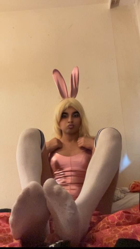 Sissybimbomelis our 🇩🇪🇹🇷 free use bitch, don't hesitate to grope her if you find her in public #cSlEu2do
